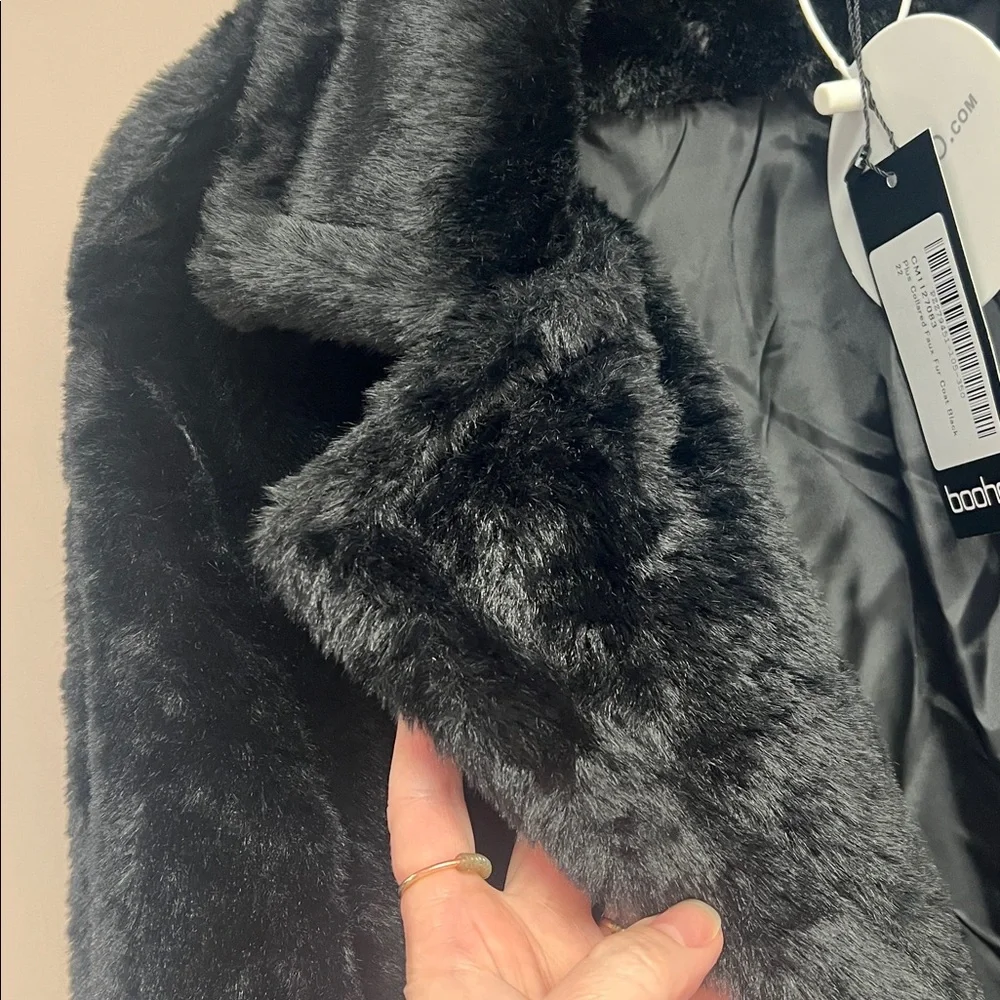 Black faux fur coat - Picture 5 of 6
